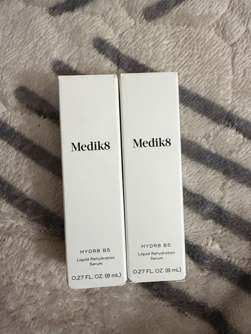 2 Medik8 • Hydr8 B5 • Liquid Rehydration Serum • .27 fl oz Deep Hydration Serum